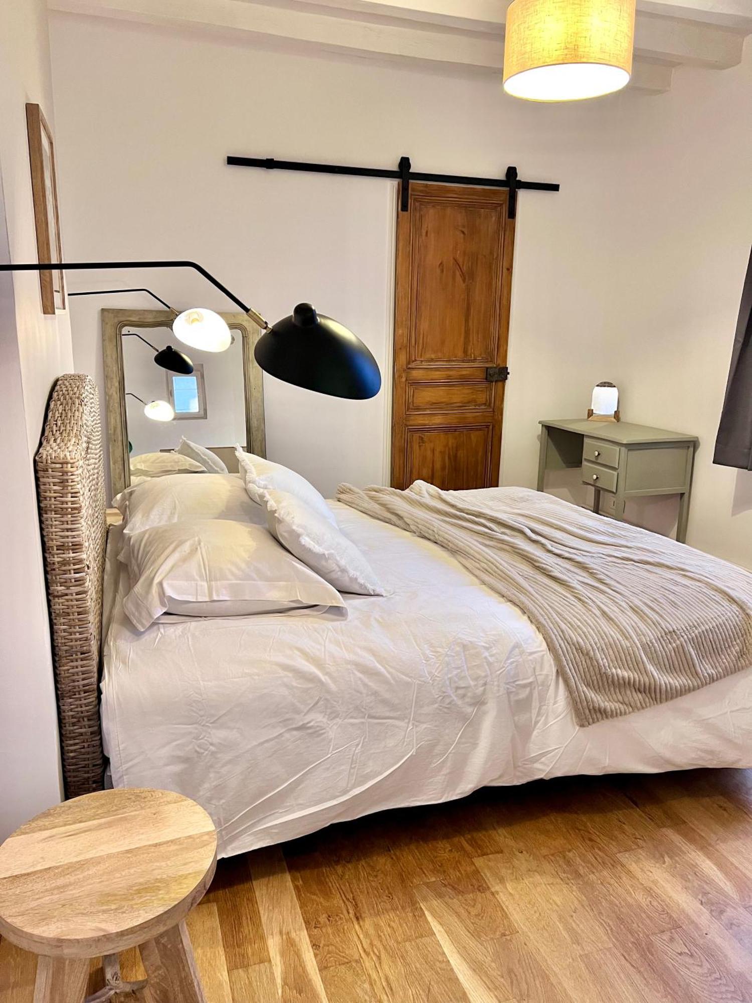 Le Jeanne, Appartement En Duplex Proche Forteresse Et Centre Ville Chinon Bagian luar foto